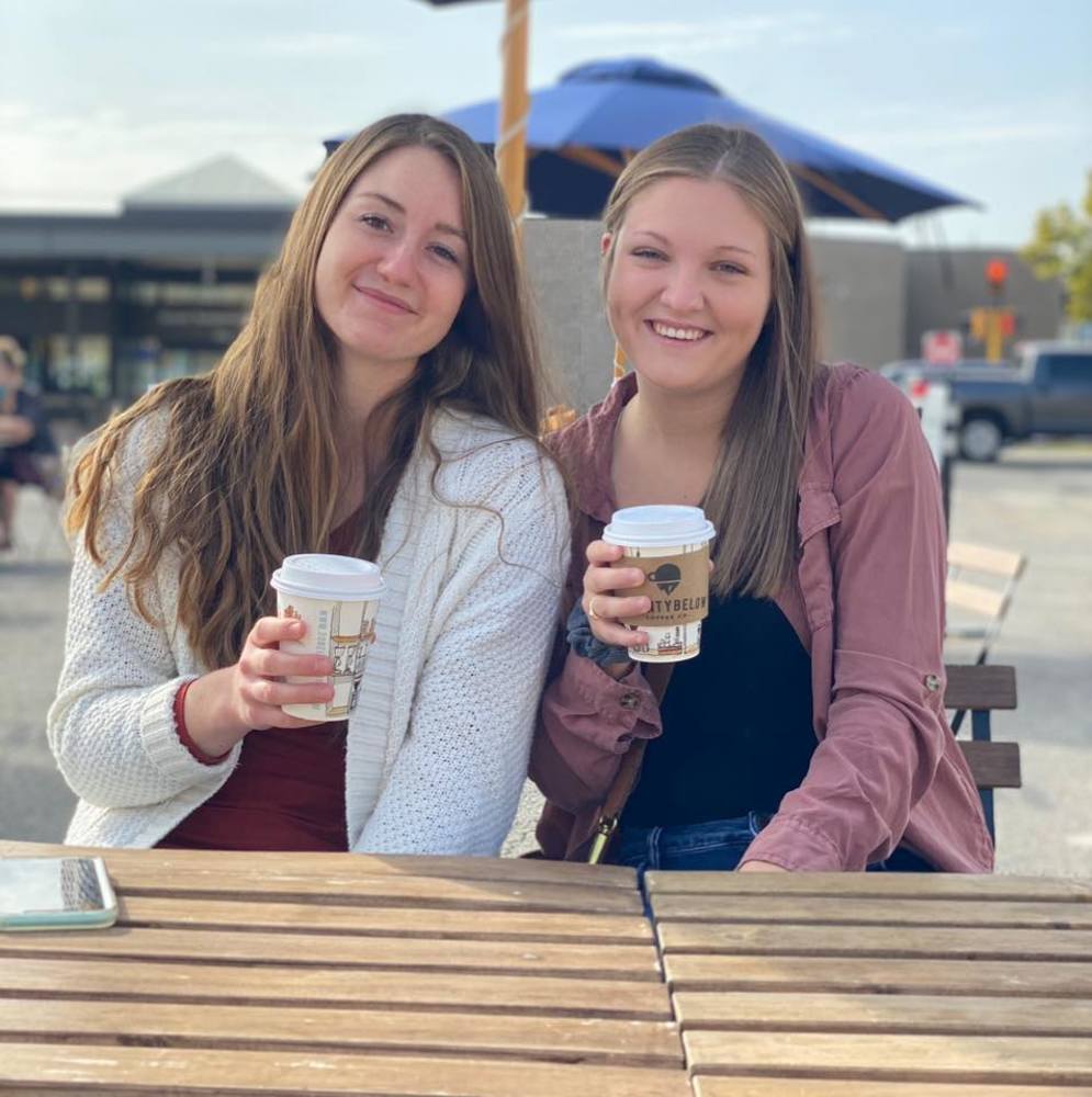 Meet your Posher, Jade